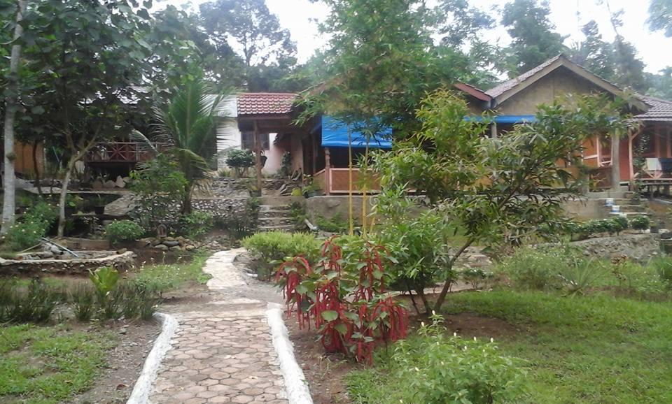 Готель Orchid Bungalow & Restaurant Timbanglawang Екстер'єр фото