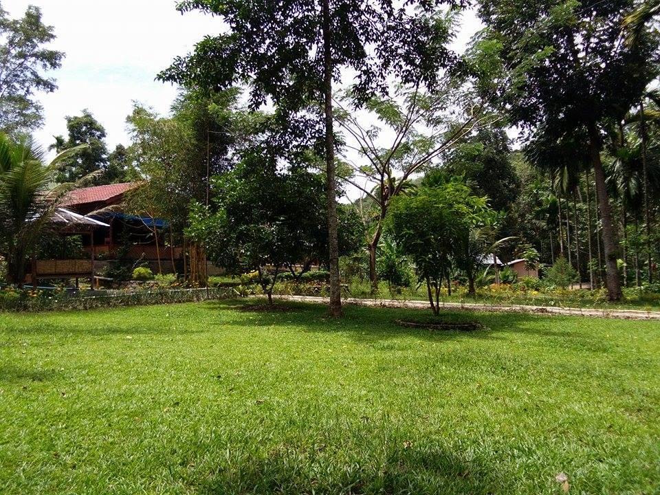 Готель Orchid Bungalow & Restaurant Timbanglawang Екстер'єр фото